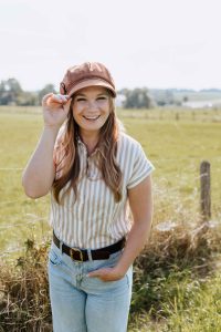 Ich erzähle dir gern mehr über mich!- Das Bild ist von: LifePhotography Eva-Maria Reiser Verena Dechant Fotografin